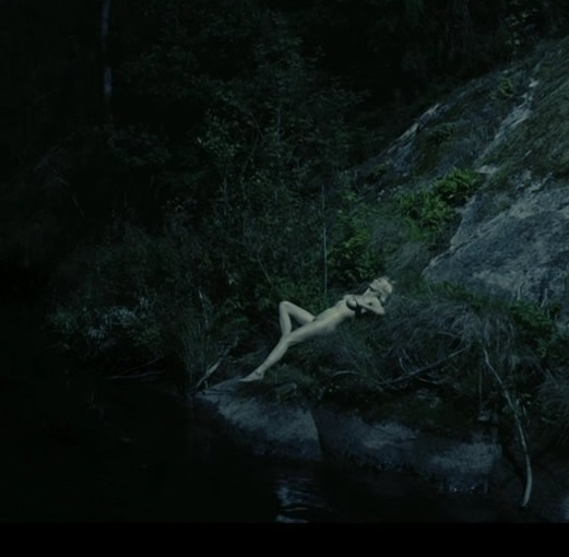 Las tetas de Kirsten Dunst-2 Las tetas de Kirsten Dunst-2